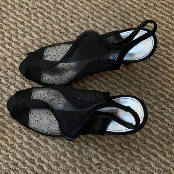 Nina New York Black Heels - Picture 1 of 3